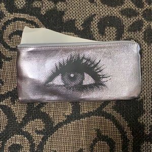 Makeup bag